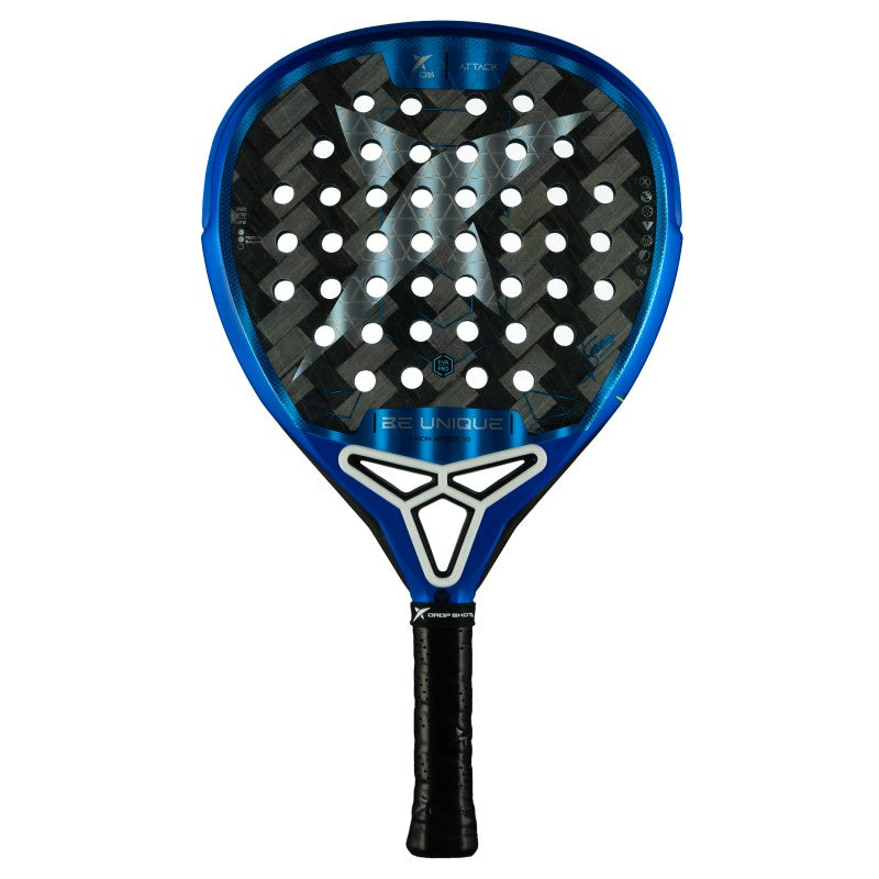 Pala de pádel Drop Shot Axion Attack 1.0 Jon Sanz 2025 con caras Carbon 24K Twill y núcleo Eva Pro High Density, nivel medio-avanzado
